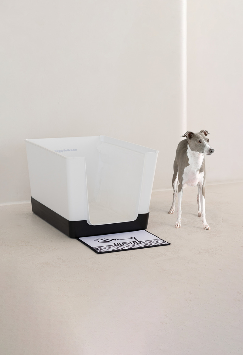 Press kit | 3904-03 - Press release | Doggy Bathroom Introduces Keith Haring Collection - Doggy Bathroom - Product - Doggy Bathroom x Keith Haring Black - Photo credit: Mélanie Bussière