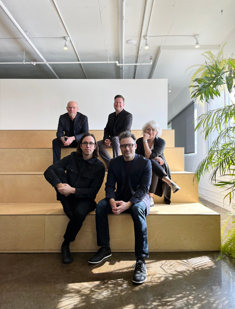 Dossier de presse | 1440-04 - Communiqué de presse | CGA devient Archi- - Archi- - Architecture institutionnelle - Associés Archi-<br>Pierre Corriveau, Daniel Lapalme, Sylvie Girard, Cédric Boulet et Charles-Antoine Perreault<br> - Crédit photo : Archi-