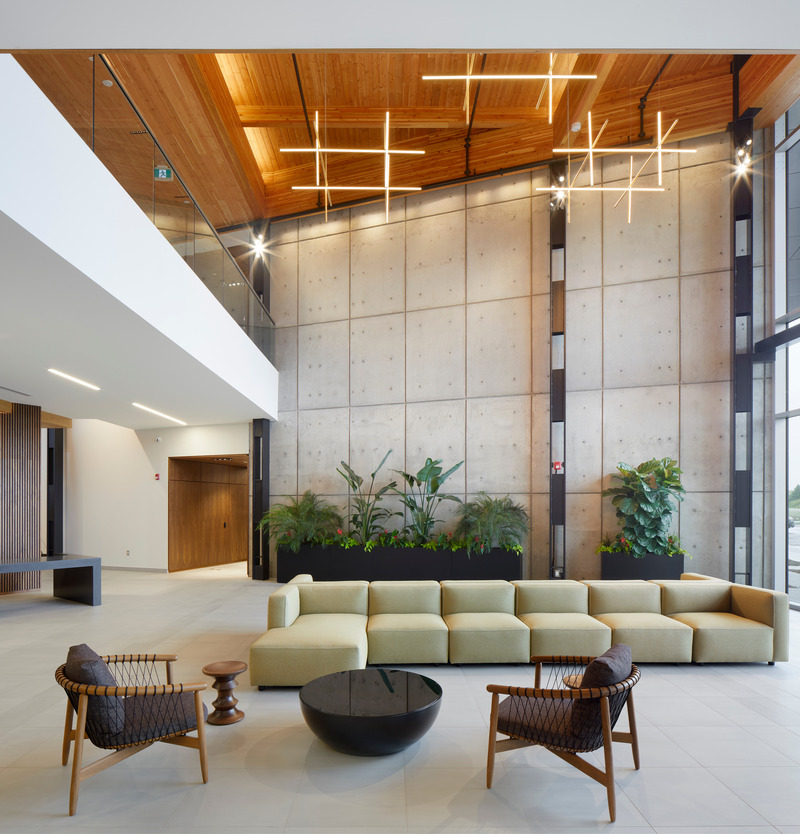 Press kit | 1132-06 - Press release | Redefining the Workplace Experience: Caivan / ABIC's New Head Office - Figurr Architects Collective - Commercial Architecture - Photo credit: Tom Arban Photography