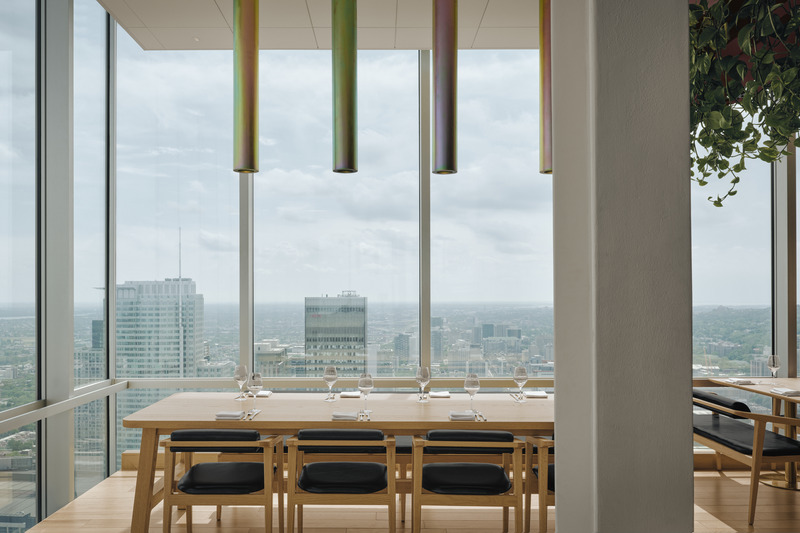 Press kit | 1303-19 - Press release | Modernist Elegance Meets Panoramic Views at Montreal’s New Culinary Destination - Sid Lee Architecture - Commercial Interior Design -  46th  - Photo credit:  Alex Lesage 