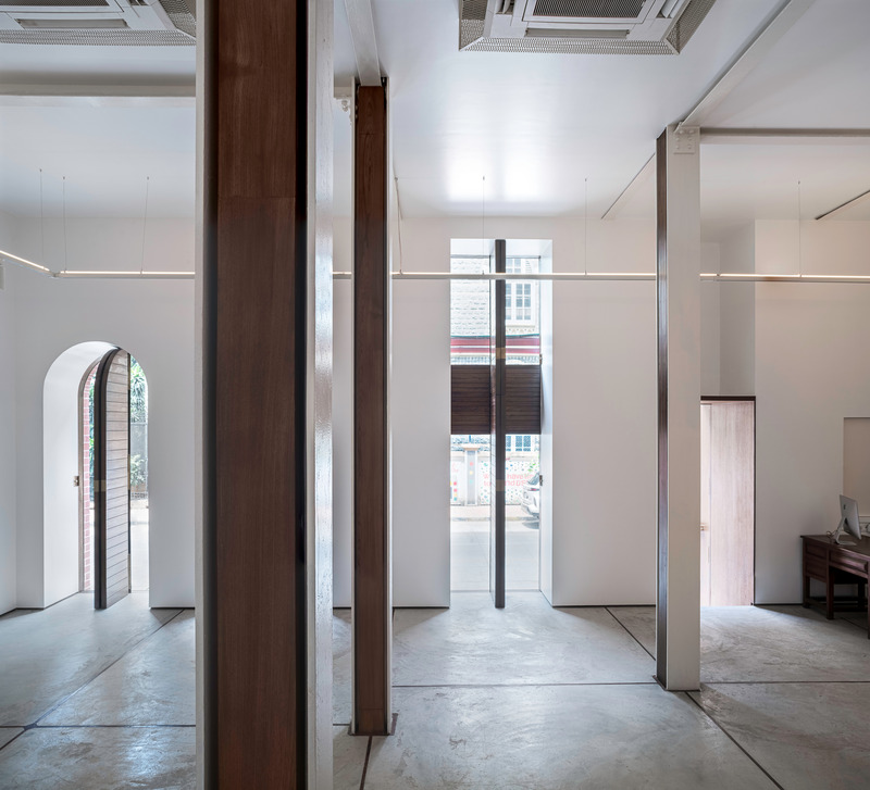 Press kit | 4016-03 - Press release | Tarq Gallery - Squareworks - Art - Interior of gallery space - Photo credit: Studio Charuau