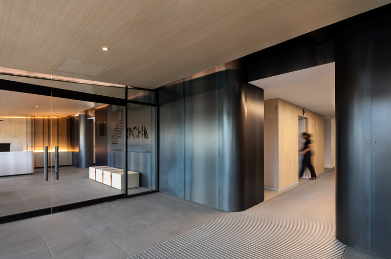 Dossier de presse | 2403-04 - Communiqué de presse | APCHQ - Imperatori Design - Design d’intérieur commercial - Crédit photo :  Stéphane Brügger 