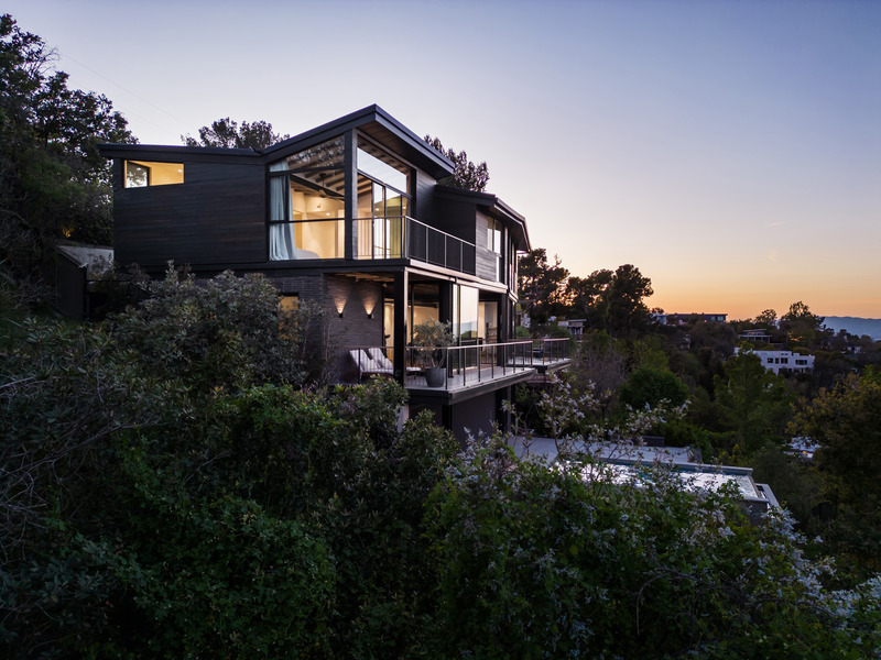 Dossier de presse | 5795-07 - Communiqué de presse | t House Defines a Seamless Connection Between Earth and Sky - ANX / Aaron Neubert Architects - Architecture résidentielle - Exterior<br style=""> - Crédit photo : Paul Vu / HANA