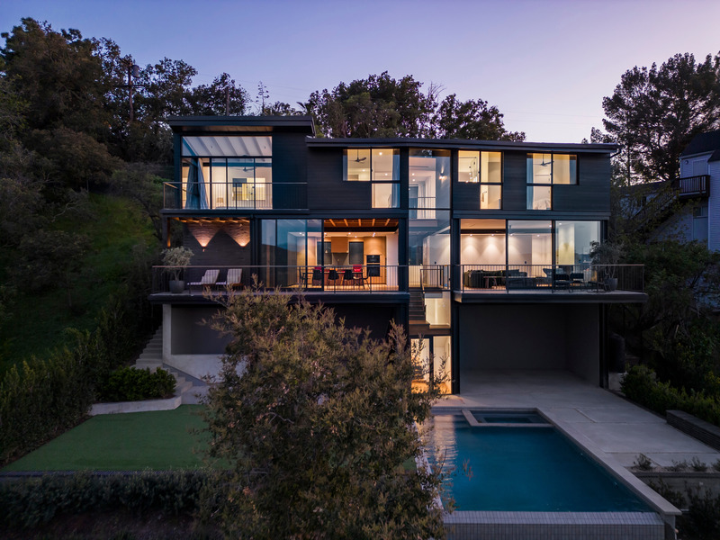 Dossier de presse | 5795-07 - Communiqué de presse | t House Defines a Seamless Connection Between Earth and Sky - ANX / Aaron Neubert Architects - Architecture résidentielle - Exterior - Crédit photo : Paul Vu / HANA