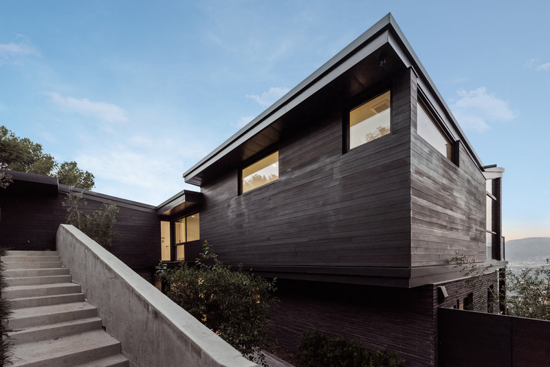 Dossier de presse | 5795-07 - Communiqué de presse | t House Defines a Seamless Connection Between Earth and Sky - ANX / Aaron Neubert Architects - Architecture résidentielle - Exterior Detail<br> - Crédit photo : Paul Vu / HANA
