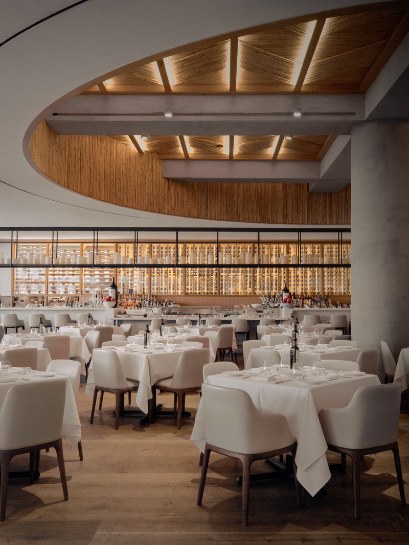 Press kit | 1213-02 - Press release | MILOS Hudson Yards - AtelierCarle - Residential Interior Design - Photo credit: Felix Michaud