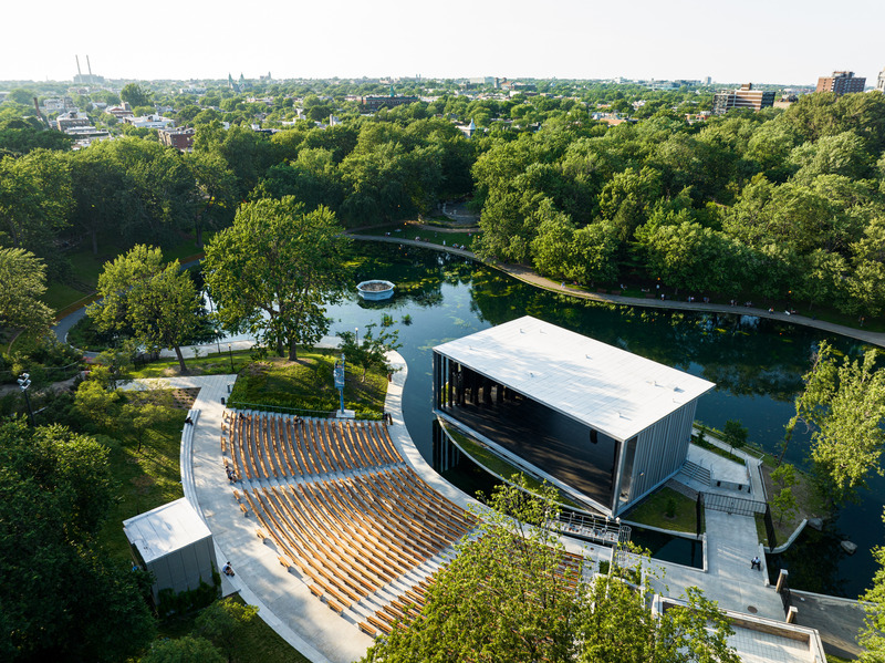 Dossier de presse | 865-51 - Communiqué de presse | Lemay réaménage le Théâtre de Verdure du parc La Fontaine et conçoit une toute nouvelle scène - Lemay - Architecture de paysage - Crédit photo : Adrien Williams