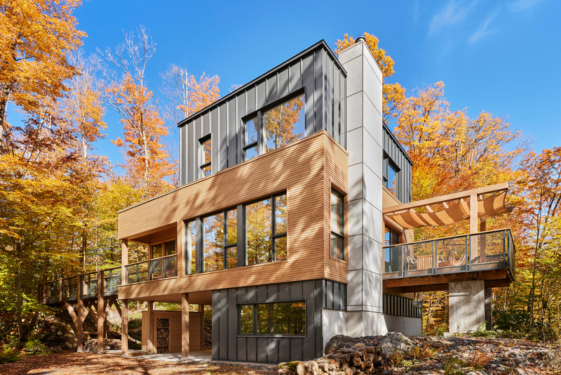 Dossier de presse | 1536-05 - Communiqué de presse | La Passerelle - Luc Plante architecture + design - Architecture résidentielle - Crédit photo : Annie Fafard