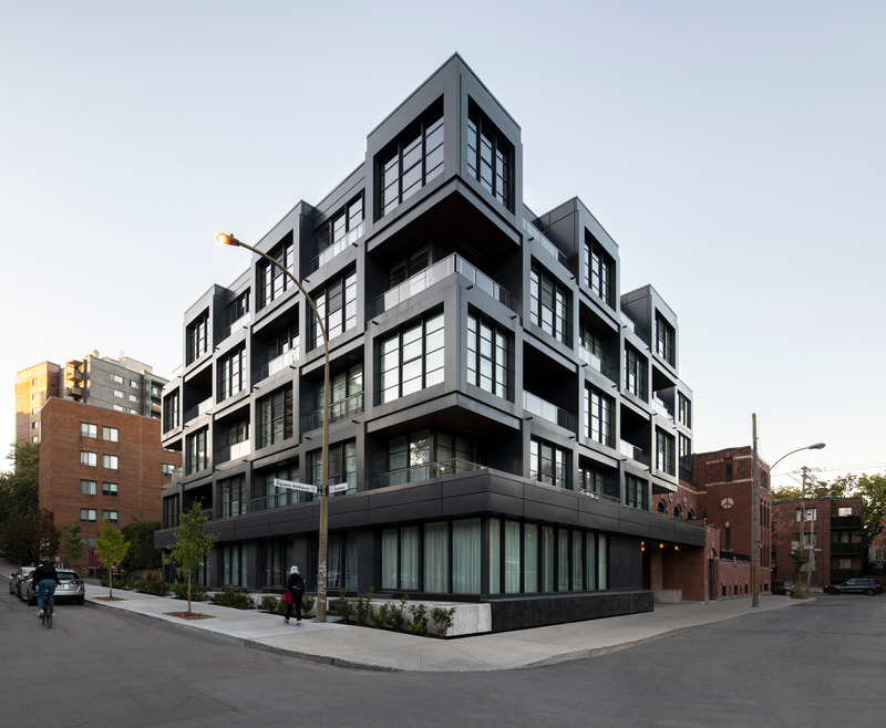 Dossier de presse | 1303-20 - Communiqué de presse | Le Carré des Arts : allier patrimoine et modernité pour créer des espaces de vie uniques - Sid Lee Architecture & ADHOC Architectes - Architecture résidentielle - Carré des Arts - Crédit photo : David Boyer