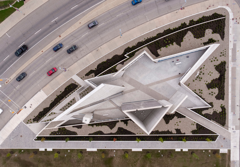 Press kit | 847-02 - Press release | Canadian Landscape Architect Claude Cormier, Designer of Innovative and Playful Public Spaces, dies at 63 - Claude Cormier Architectes Paysagistes - Landscape Architecture - National Holocaust Monument, Ottawa - Photo credit: Double Space