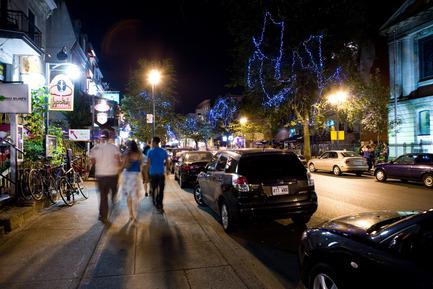 Press kit | 801-02 - Press release | Lumière sur le pôle du Quartier latin - Arrondissement de Ville-Marie - Event + Exhibition - Rue Saint-Denis - Photo credit: Tourisme Montréal, Mario Melillo