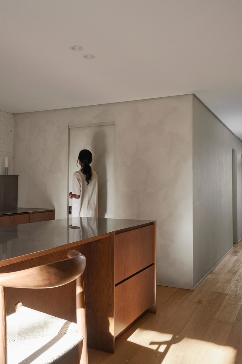 Dossier de presse | 3189-01 - Communiqué de presse | Résidence Lanaudière - Michael Godmer Studio + Dany Durand Courchesne Architecte - Design d’intérieur résidentiel - Crédit photo : Maxime Brouillet
