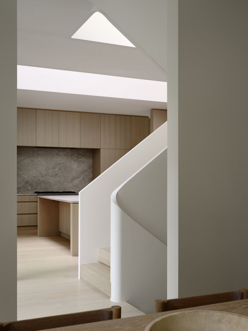 Dossier de presse | 2744-04 - Communiqué de presse | Lawrence Park - StudioAC - Architecture résidentielle - Interior: Stair - Crédit photo : Doublespace Photography