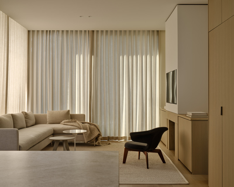 Dossier de presse | 2744-04 - Communiqué de presse | Lawrence Park - StudioAC - Architecture résidentielle - Interior: Living Room - Crédit photo : Doublespace Photography