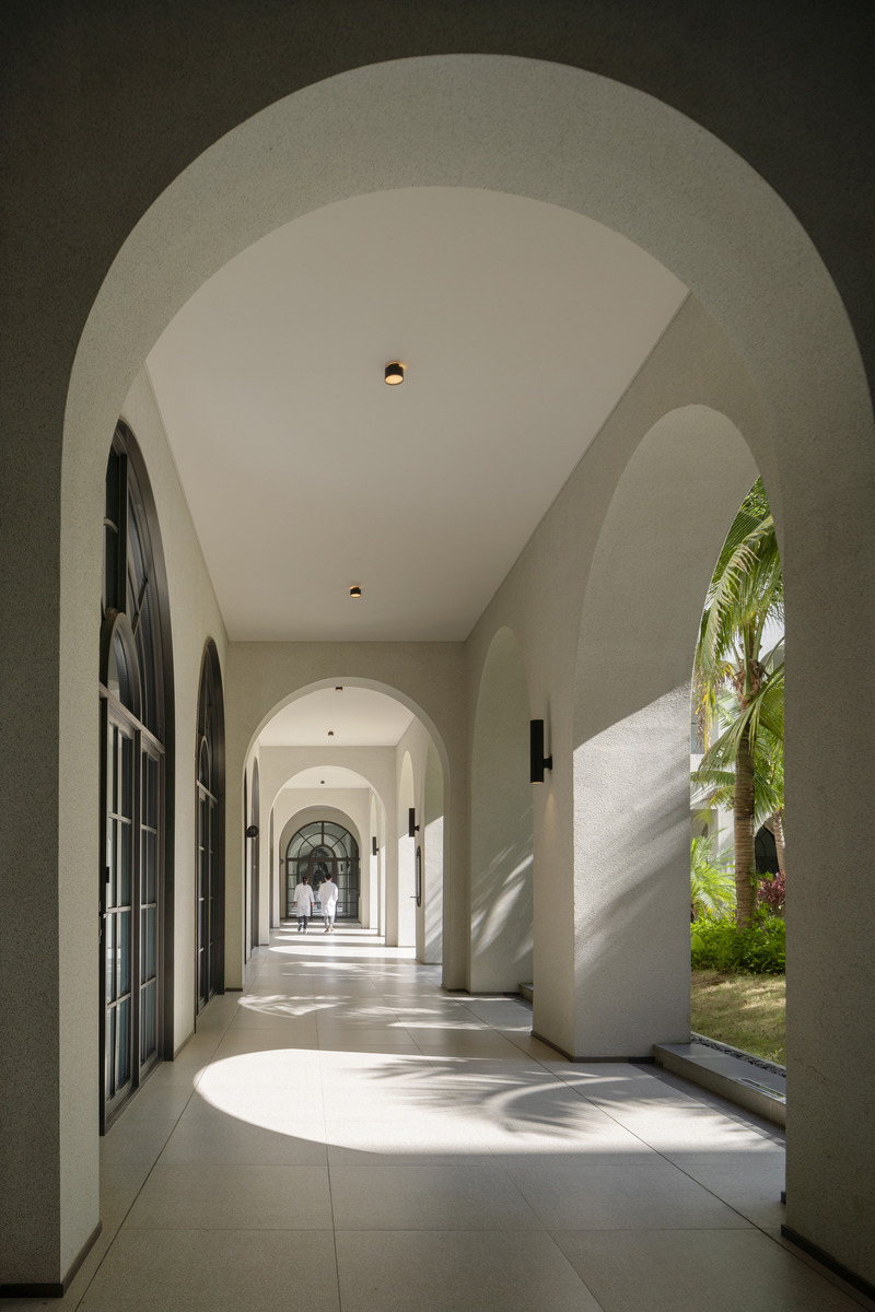 Dossier de presse | 3531-10 - Communiqué de presse | Enhance International Medical Center - Vermilion Zhou Design Group - Architecture institutionnelle - Crédit photo : Jian Quan Wu<br>