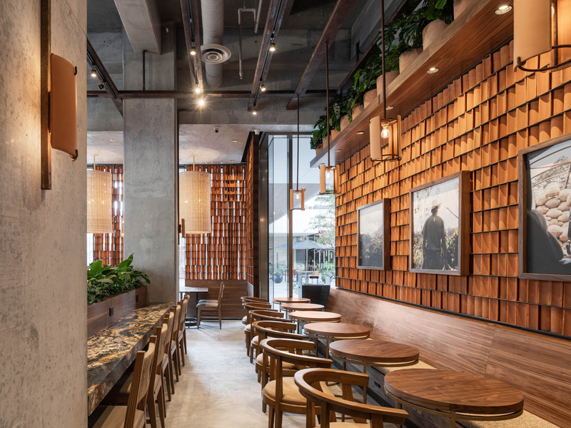 Dossier de presse | 6391-02 - Communiqué de presse | Kali Mexican Coffee Roasters - Concentrico - Design d’intérieur commercial - Crédit photo : Paco Alvarez / Recording Architecture