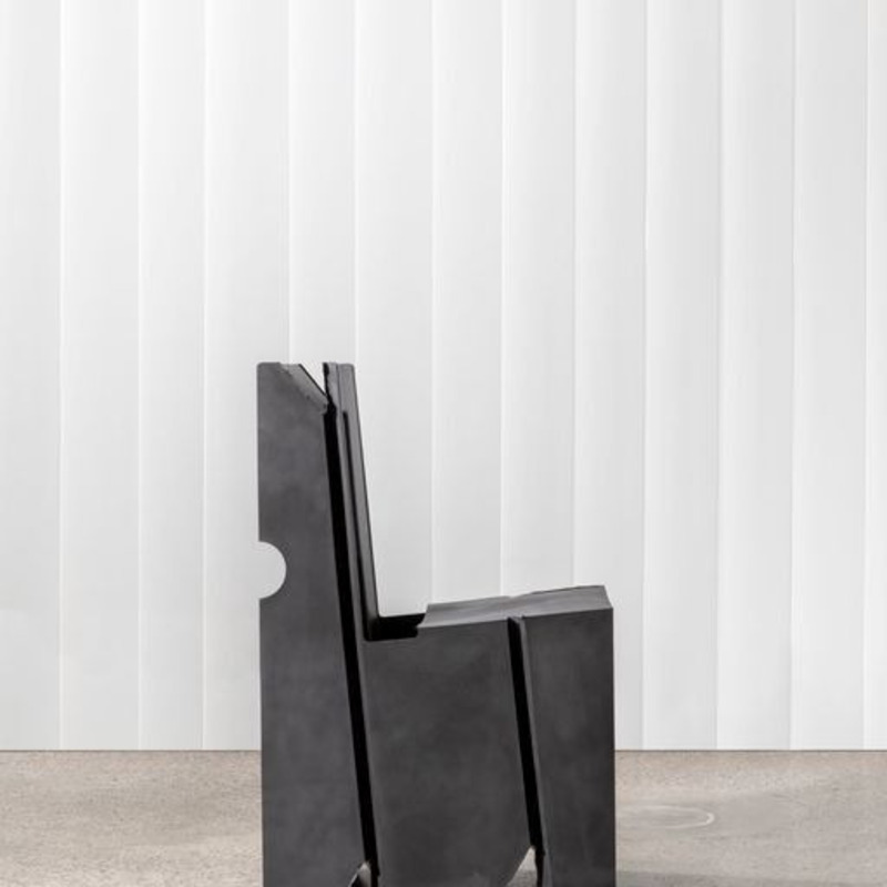 Press kit | 748-47 - Press release | A Look at the Canadian Manufacturing Landscape: the UQAM Centre de design Presents Industrial Craftsmanship - Centre de design de l’UQAM - Industrial Design - Designer: SSSVLL. Object: Primitive Chair, 2021 - Photo credit:  Chloé Dulude 