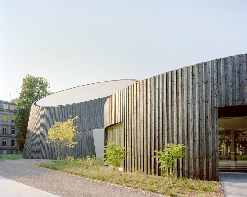 Dossier de presse | 1170-08 - Communiqué de presse | Le Planétarium du Jardin des sciences de l’Université de Strasbourg : imaginer le cosmos - frenak+jullien, Cardin Julien, m+mathieu holdrinet - Architecture institutionnelle - Crédit photo : Maxime Delvaux