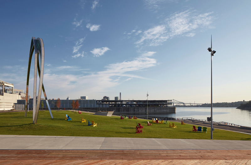 Dossier de presse | 952-34 - Communiqué de presse | Tour du Port de Montréal et Grand Quai - Provencher_Roy and NIPPAYSAGE - Architecture commerciale - Grand Quai  - Crédit photo : James Brittain