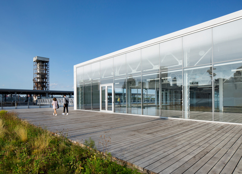 Dossier de presse | 952-34 - Communiqué de presse | Tour du Port de Montréal et Grand Quai - Provencher_Roy and NIPPAYSAGE - Architecture commerciale - Grand Quai - Crédit photo : Stéphane Brügger