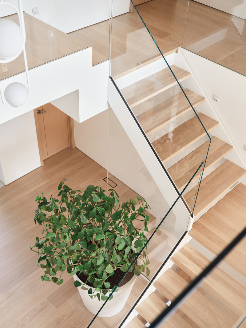 Dossier de presse | 6870-01 - Communiqué de presse | La maison au grand cœur - Entre Quatre Murs - Design d’intérieur résidentiel - Crédit photo : Phil Bernard