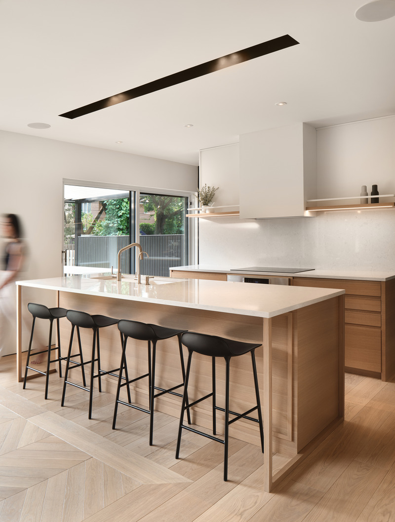 Dossier de presse | 6870-01 - Communiqué de presse | La maison au grand cœur - Entre Quatre Murs - Design d’intérieur résidentiel - Crédit photo : Phil Bernard