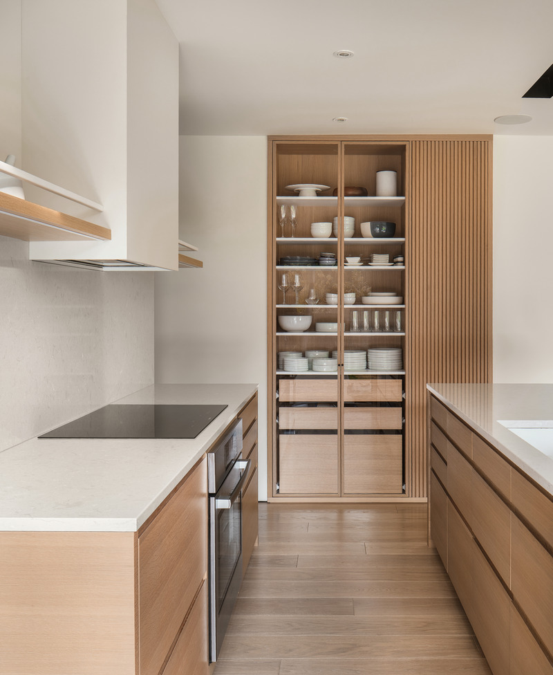 Dossier de presse | 6870-01 - Communiqué de presse | La maison au grand cœur - Entre Quatre Murs - Design d’intérieur résidentiel - Crédit photo : Phil Bernard