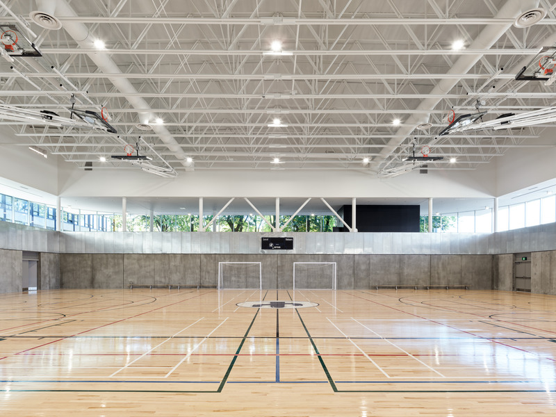 Press kit | 1317-23 - Press release | Complexe Sportif et Culturel Collège Notre Dame: Social Architecture for the Mind, the Heart, and the Body - ACDF Architecture - Commercial Interior Design - Photo credit: Adrien Williams
