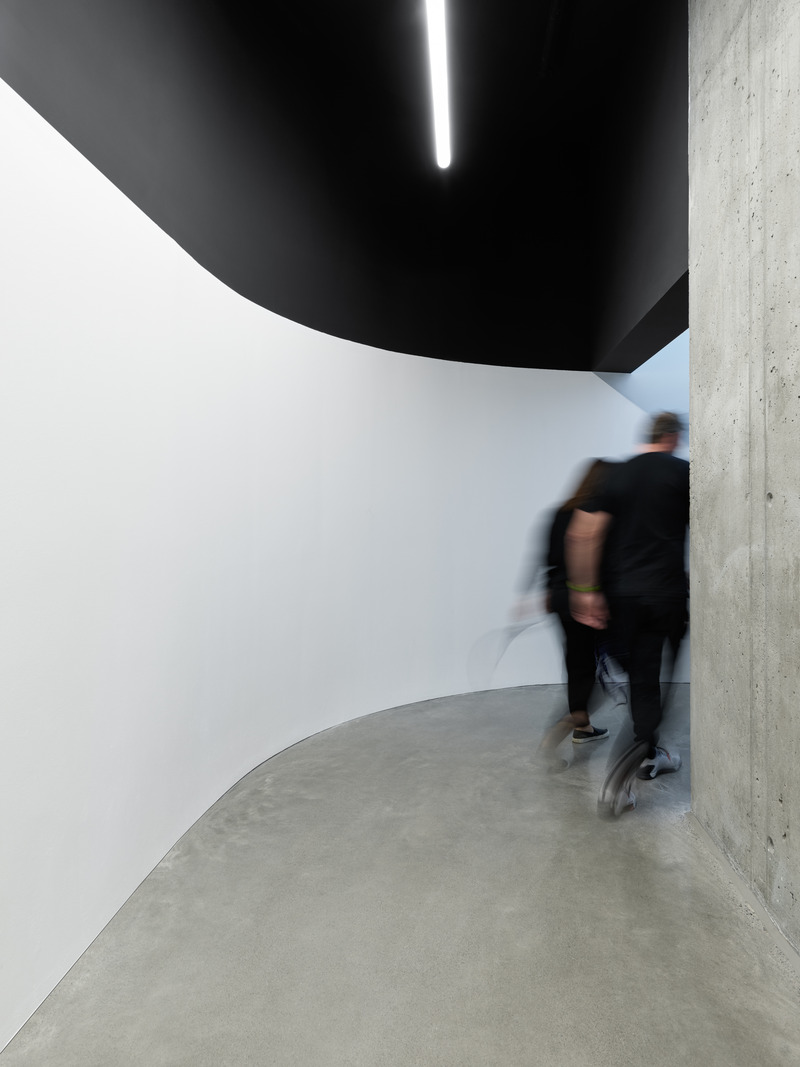 Press kit | 1317-23 - Press release | Complexe Sportif et Culturel Collège Notre Dame: Social Architecture for the Mind, the Heart, and the Body - ACDF Architecture - Commercial Interior Design - Photo credit: Adrien Williams