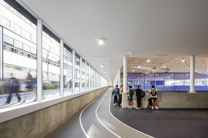Press kit | 1317-23 - Press release | Complexe Sportif et Culturel Collège Notre Dame: Social Architecture for the Mind, the Heart, and the Body - ACDF Architecture - Commercial Interior Design - Photo credit: Adrien Williams
