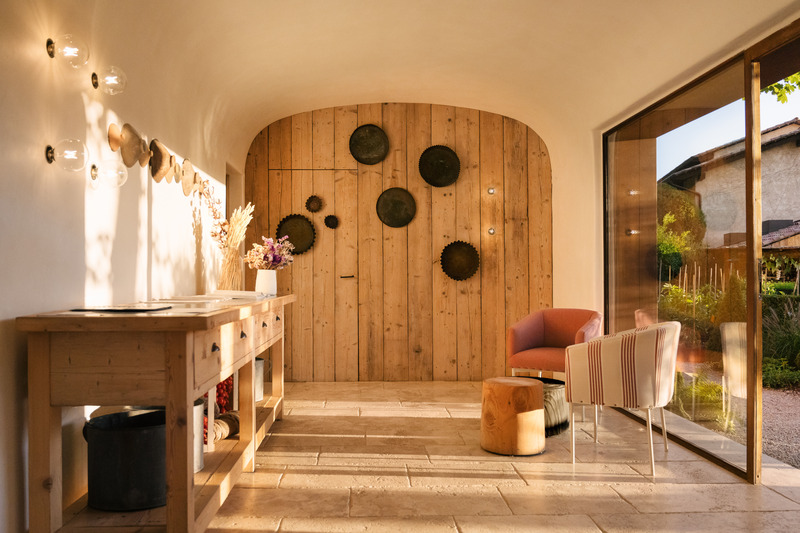 Press kit | 7351-01 - Press release | Quiet Luxury With Lake View - La Darbia Hotel Enchants Sophisticated Travelers - La Darbia Lago d'Orta - Lifestyle - Photo credit:  Tobias Kaser 