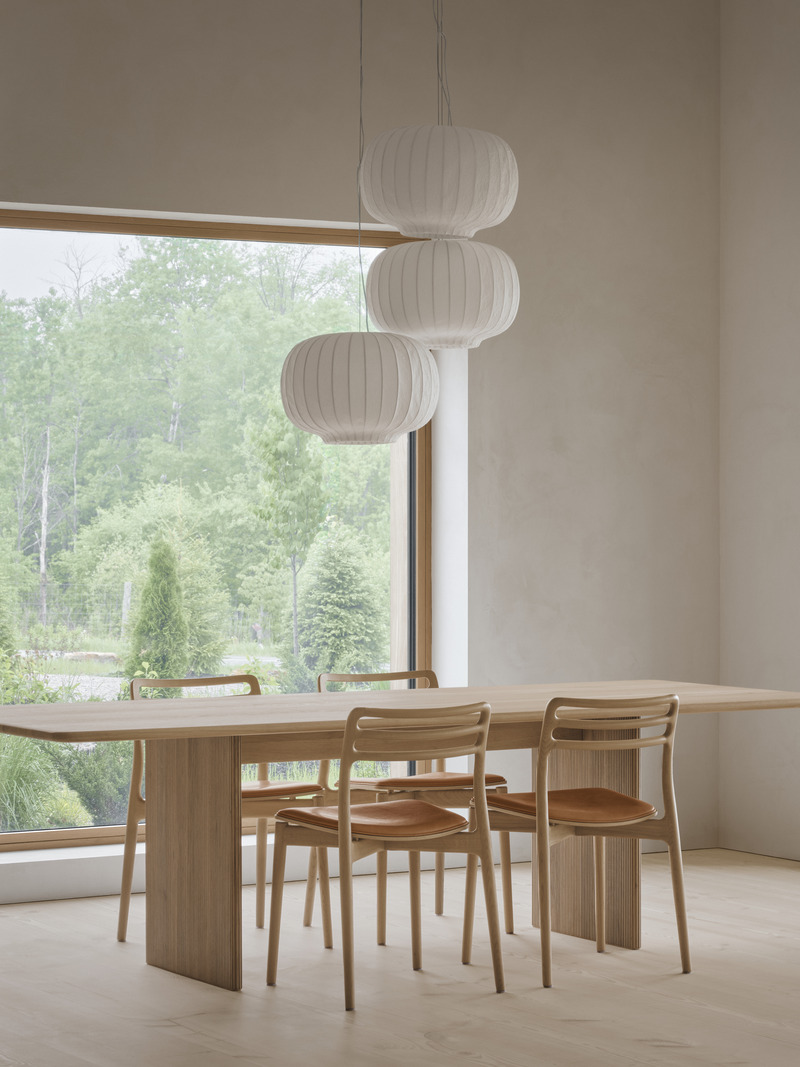 Dossier de presse | 1685-07 - Communiqué de presse | Maison Melba - Atelier L'Abri - Architecture résidentielle - Salle à manger - Crédit photo : Alex Lesage