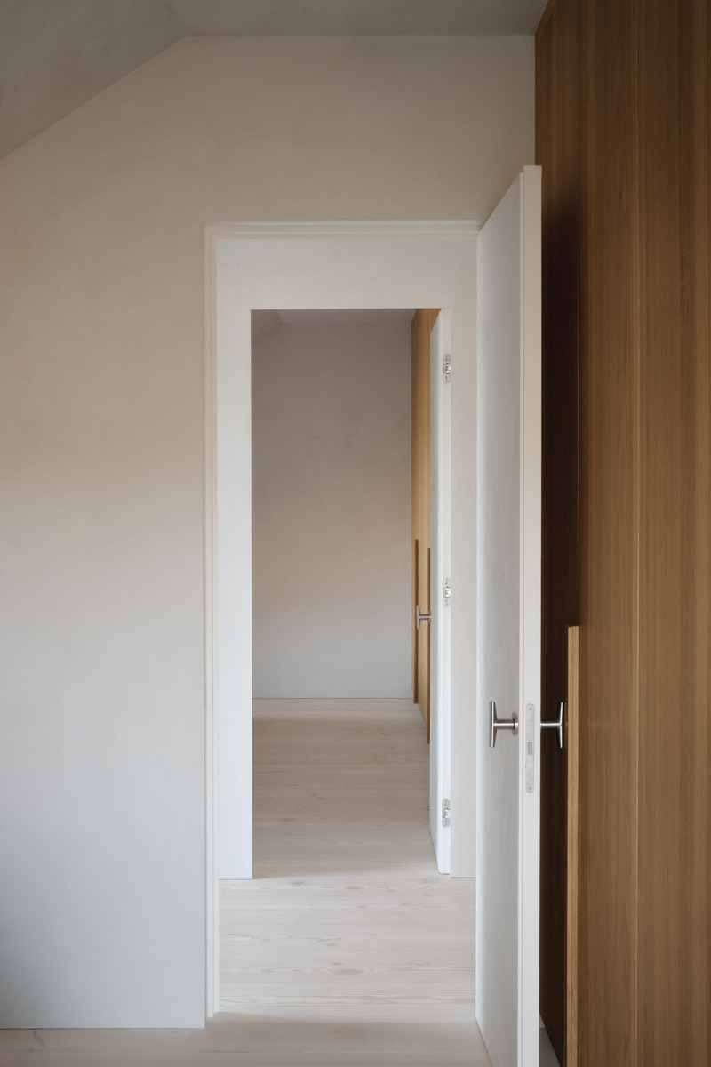 Dossier de presse | 1685-07 - Communiqué de presse | Maison Melba - Atelier L'Abri - Architecture résidentielle - Chambres - Crédit photo : Alex Lesage