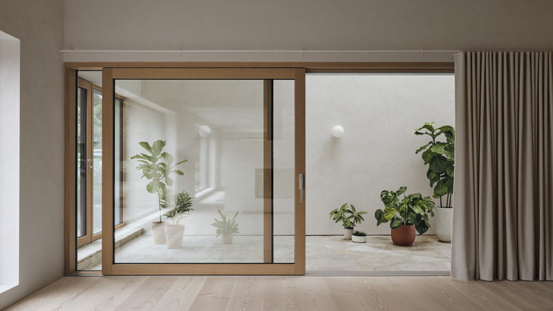 Dossier de presse | 1685-07 - Communiqué de presse | Maison Melba - Atelier L'Abri - Architecture résidentielle - Faille - Crédit photo : Alex Lesage