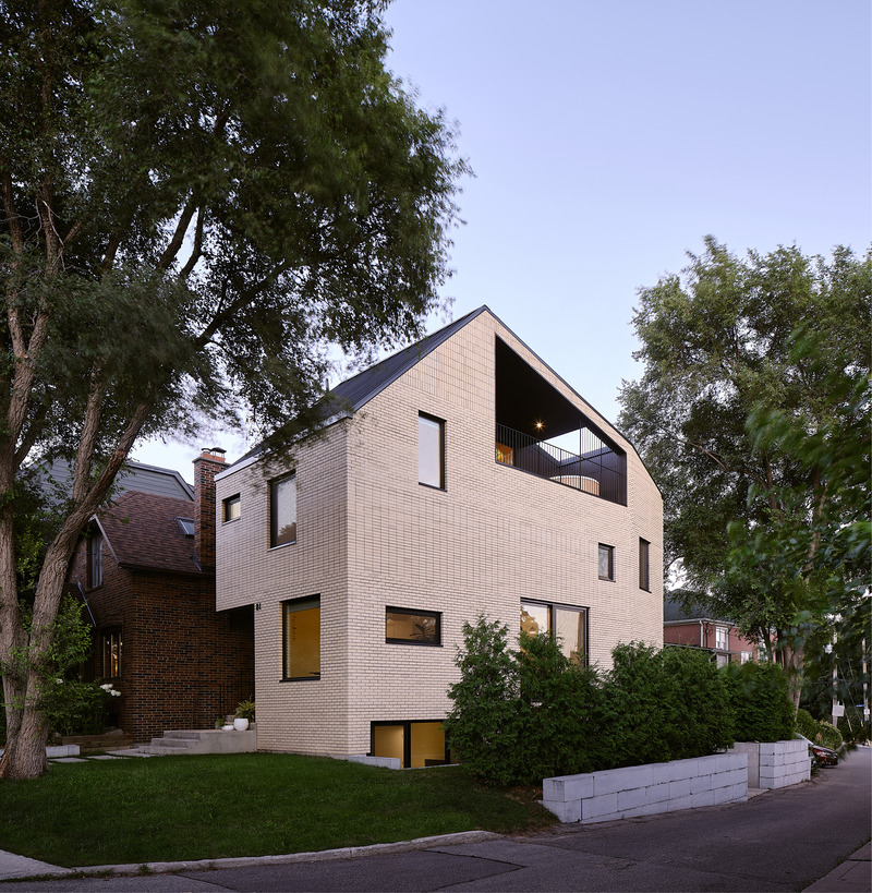 Press kit | 2045-09 - Press release | Humber Residence - Batay-Csorba Architects - Residential Architecture - Photo credit: Doublespace Photography