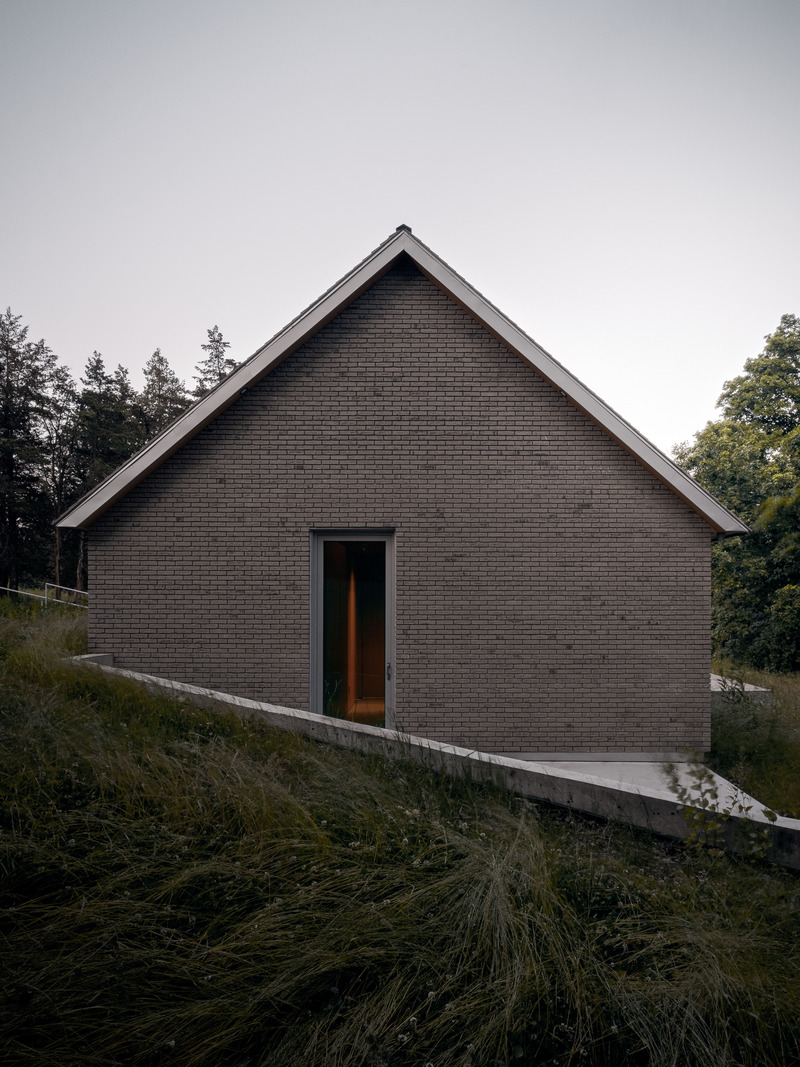 Dossier de presse | 2744-06 - Communiqué de presse | Cherry Valley - StudioAC - Architecture résidentielle - East Facade  - Crédit photo : Felix Michaud