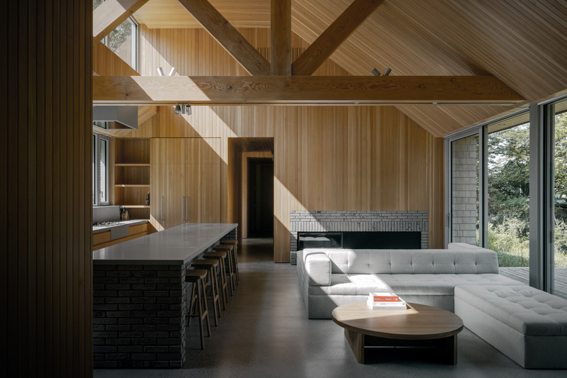 Dossier de presse | 2744-06 - Communiqué de presse | Cherry Valley - StudioAC - Architecture résidentielle - Main Room - Crédit photo : Felix Michaud