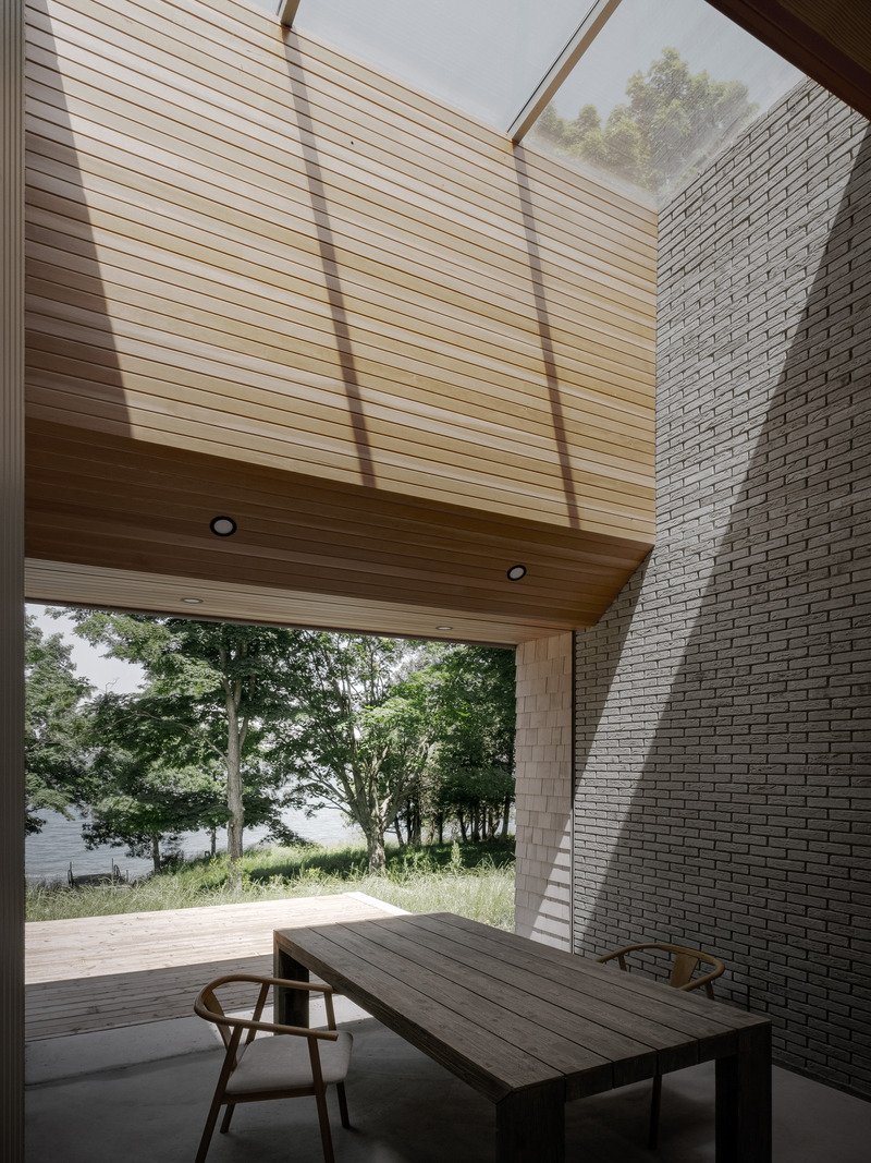 Dossier de presse | 2744-06 - Communiqué de presse | Cherry Valley - StudioAC - Architecture résidentielle - Outdoor Dining - Crédit photo : Felix Michaud