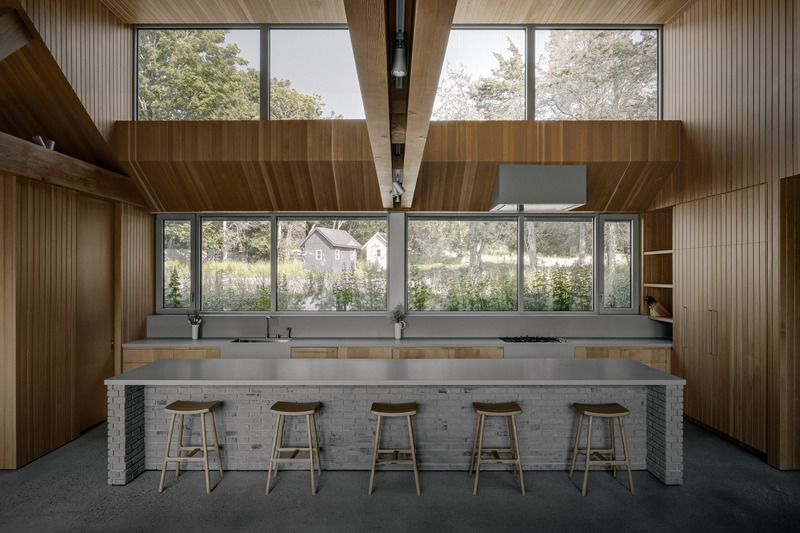 Dossier de presse | 2744-06 - Communiqué de presse | Cherry Valley - StudioAC - Architecture résidentielle - Kitchen - Crédit photo : Felix Michaud