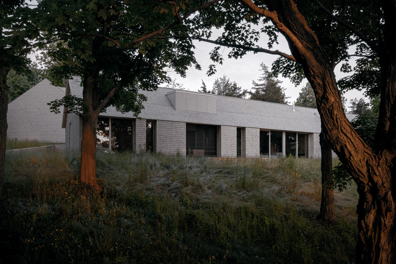 Dossier de presse | 2744-06 - Communiqué de presse | Cherry Valley - StudioAC - Architecture résidentielle - Waterside  - Crédit photo : Felix Michaud