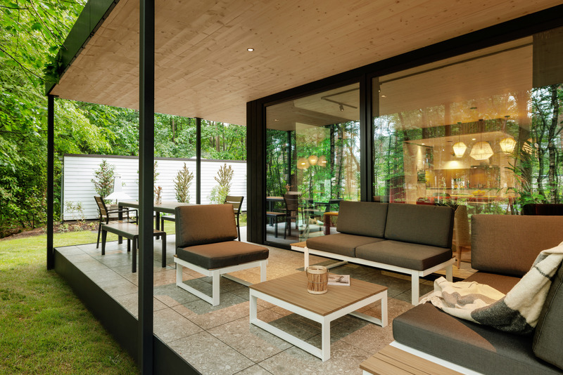 Dossier de presse | 1472-13 - Communiqué de presse | Center Parcs Cottage: Coming Together in Nature - Concrete Amsterdam - Architecture commerciale - Crédit photo : Ton Hurks<br>
