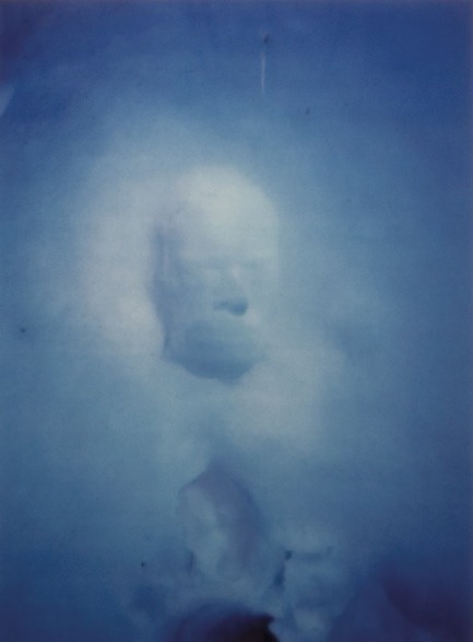 Press kit | 873-01 - Press release | Superbodies - The city of Hasselt - Event + Exhibition - Jean-Luc MoulèneSnowman 2011 photography 80 x 50 cmCourtesy Galerie Greta Meert