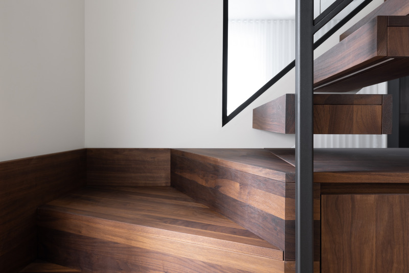 Press kit | 3322-02 - Press release | The Earnscliffe House - Le Borgne Rizk Architecture - Residential Architecture - Escalier  - Photo credit: Studio CRBN