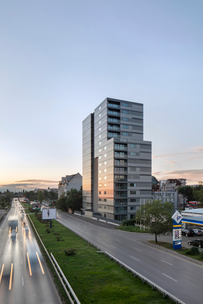 Dossier de presse | 3045-04 - Communiqué de presse | Infinity Park - STARH - Architecture résidentielle - STARH_Infinity Park - Crédit photo : © Dian Stanchev