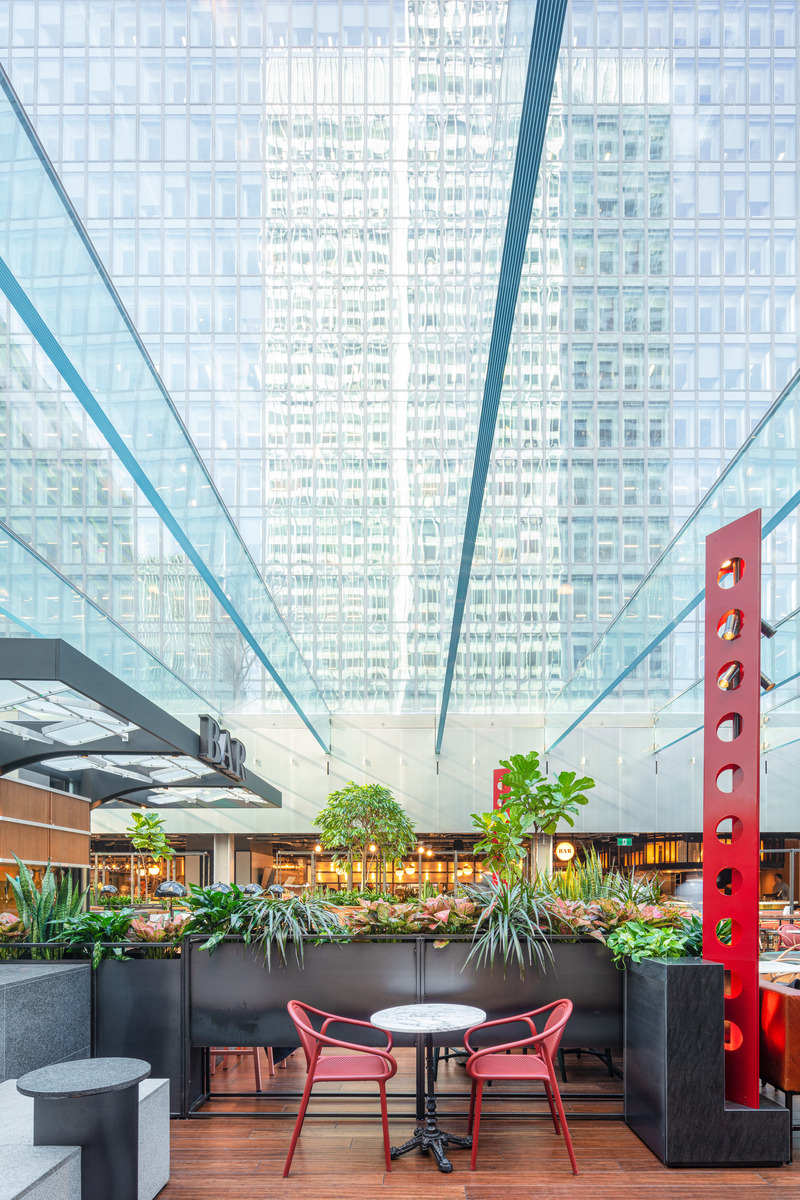 Dossier de presse | 1303-12 - Communiqué de presse | Ouverture officielle du Cathcart Restaurants et Biergarten à Place Ville Marie - Sid Lee Architecture | Menkès Shooner Dagenais LeTourneux Architectes - Design d’intérieur commercial - Crédit photo : TARMAC - Damien Ligiardi