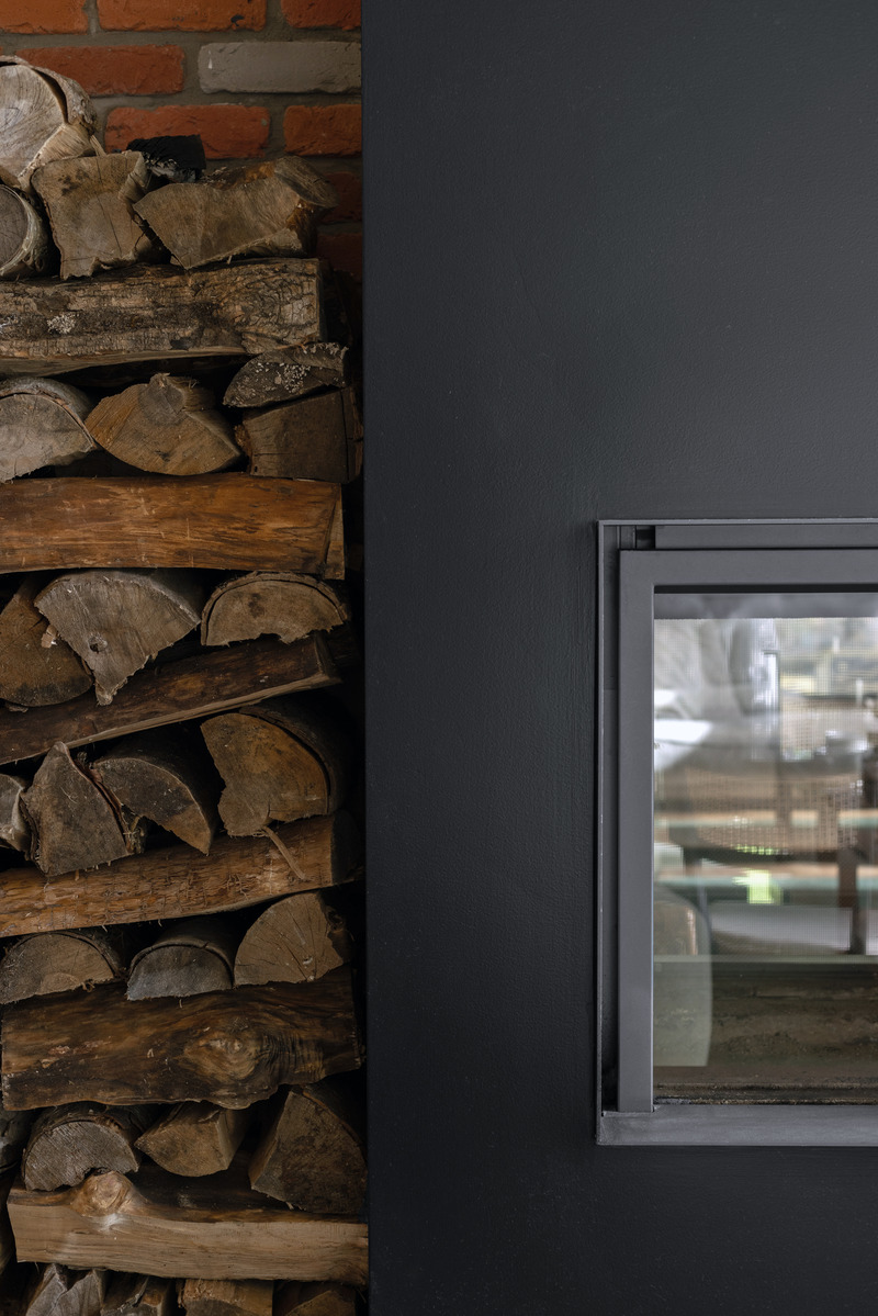 Dossier de presse | 3083-05 - Communiqué de presse | Le chalet Magog : un refuge luxueux en bord de Lac réalisé par Mélodie Violet, designer d'intérieur - Imagine - Design d’intérieur résidentiel - Crédit photo : Studio CRBN