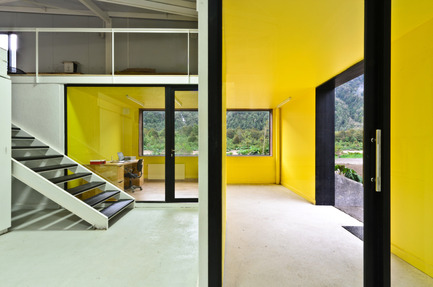 Dossier de presse | 1006-01 - Communiqué de presse | Glacial water botteling plant - Panorama - Architecture industrielle - Crédit photo : Cristobal Valdes