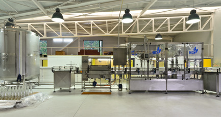 Dossier de presse | 1006-01 - Communiqué de presse | Glacial water botteling plant - Panorama - Architecture industrielle - Crédit photo : Cristobal Valdes