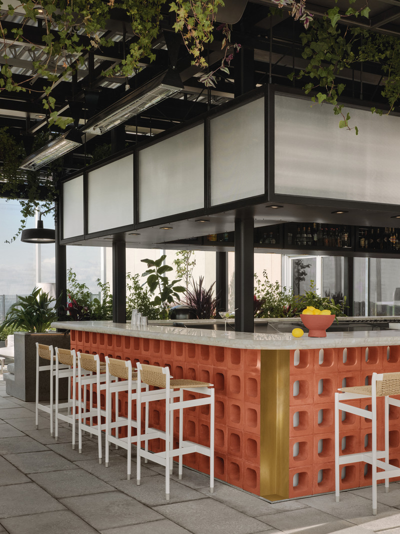 Press kit | 1303-19 - Press release | Modernist Elegance Meets Panoramic Views at Montreal’s New Culinary Destination - Sid Lee Architecture - Commercial Interior Design - Rose Orange - Photo credit: Alex Lesage