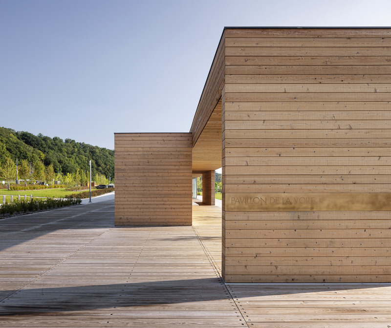 Press kit | 718-04 - Press release | Promenade Samuel-De Champlain, Phase 3 - Daoust Lestage Lizotte Stecker - Institutional Architecture -  Pavilion de la Voile; a sheltered stop for users of the Family and Sports sector  - Photo credit: Stephane Groleau